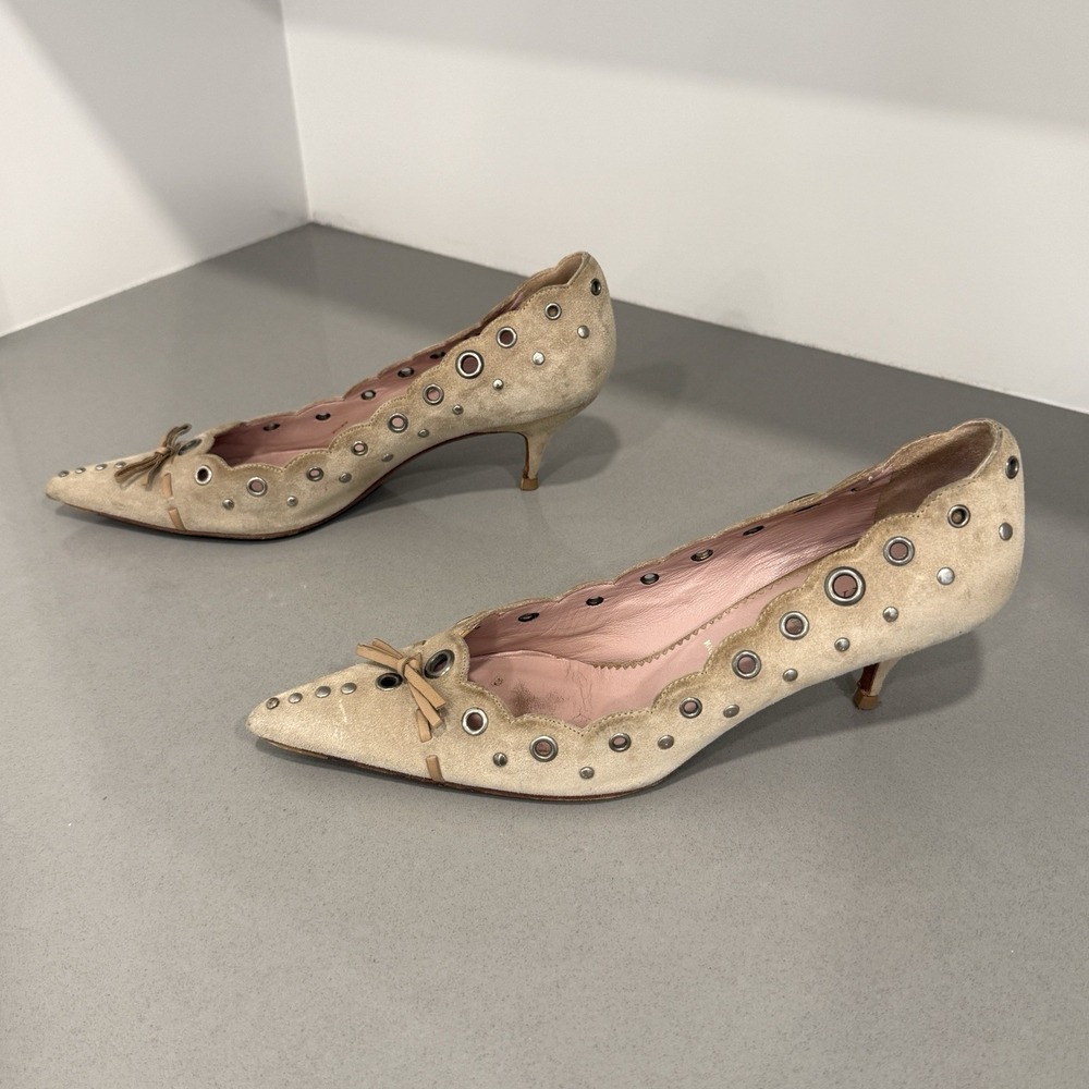 VTG Y2K Prada Iconic Kitten Heels 36.5/6.5 Eyelet Suede Bow Scallop Stud
